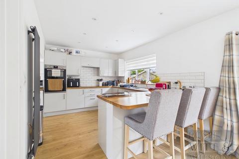 3 bedroom detached house for sale, Bellingham Close, St. Leonards-On-Sea