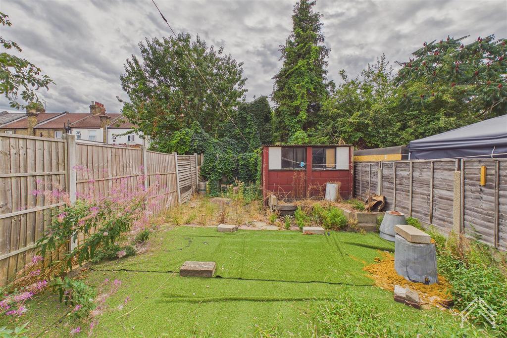 House in London - View 4