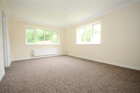 2 bedroom apartment to rent, Wheeler Court, Armour Hill, Tilehurst, Reading, RG31
