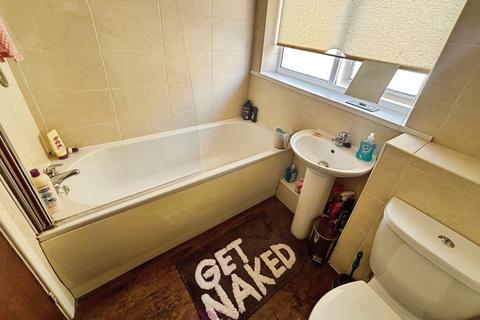 2 bedroom semi-detached house for sale, Victoria Avenue, Doncaster DN7
