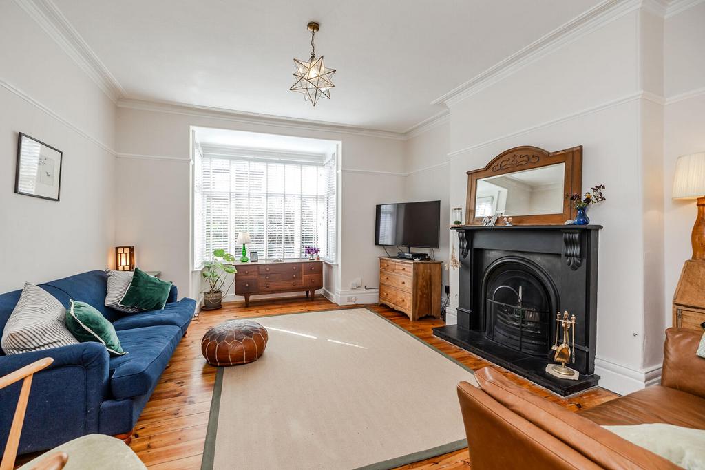 House in Newcastle Upon Tyne - View 3