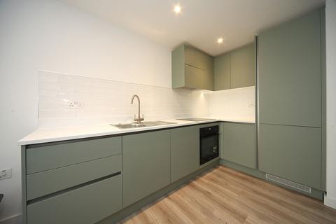2 bedroom apartment to rent, Viva Court, Kimpton Road, Luton