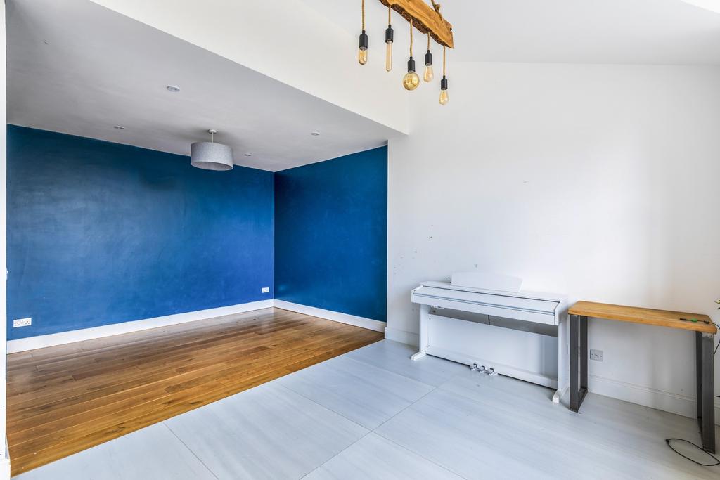 House in West Wickham - View 5