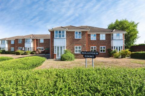 2 bedroom apartment for sale, Mullender Court, Gravesend DA12