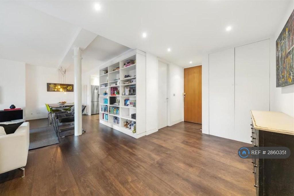 Apartment in London - View 3