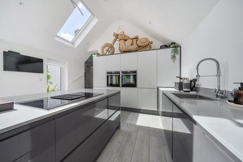 undefined, Paddock Road, Newbury, Berkshire