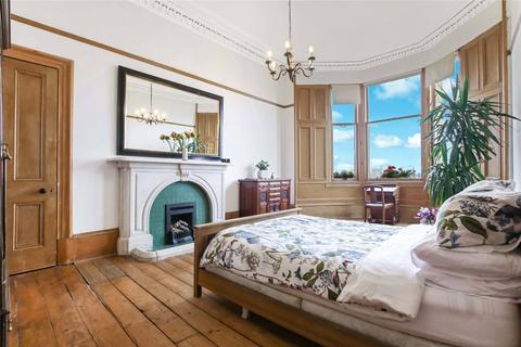 4 bedroom flat for sale, Hillhead Street, Hillhead, Glasgow, G12