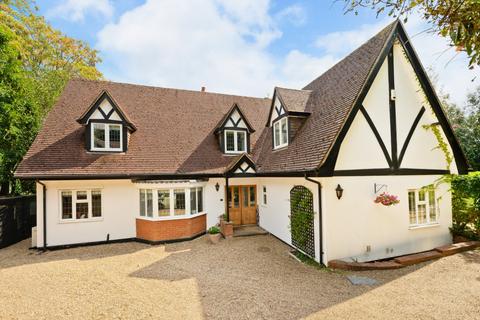undefined, East Road, St George's Hill, Weybridge, Surrey, KT13