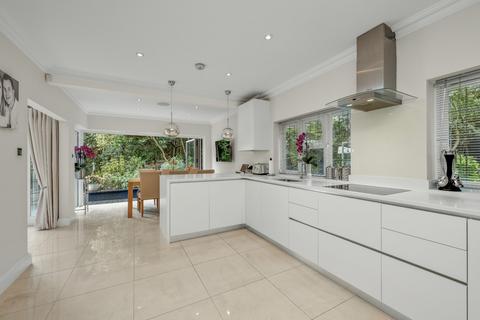 undefined, East Road, St George's Hill, Weybridge, Surrey, KT13