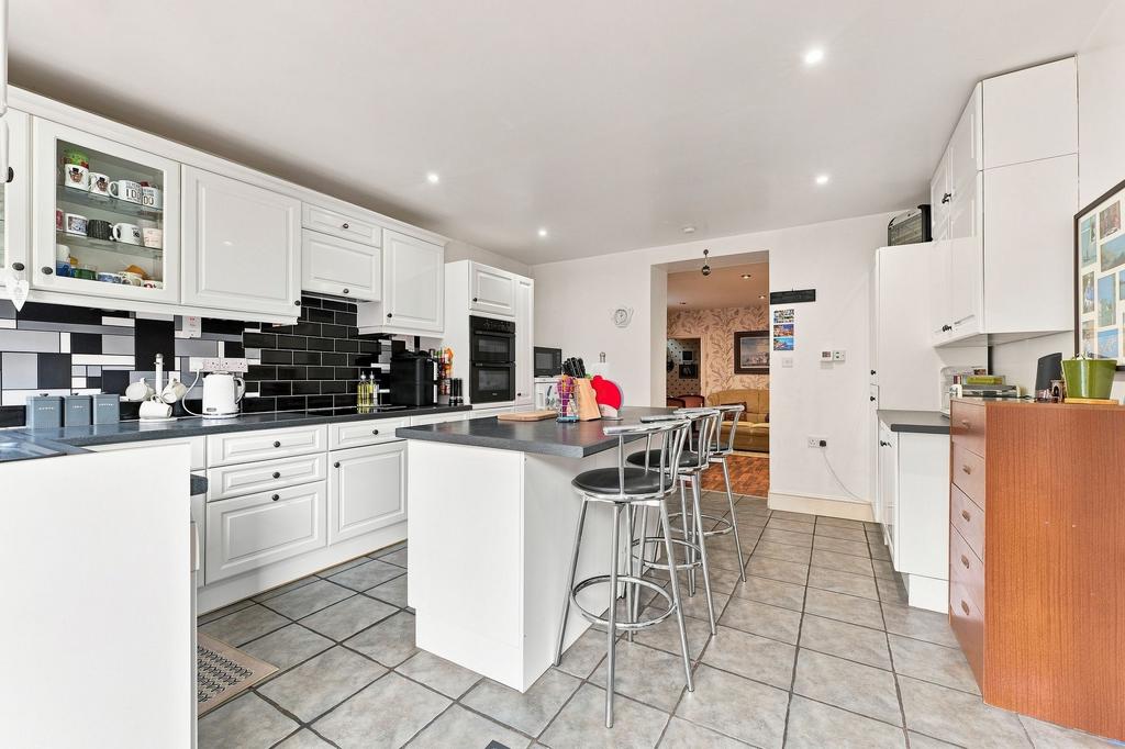 House in Sheffield, Woodhouse Mill, Woodhouse - View 4