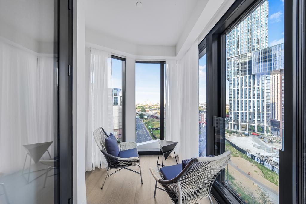 Apartment in London - View 5