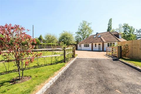 4 bedroom detached house for sale, Montague Place, Send, Surrey, GU23