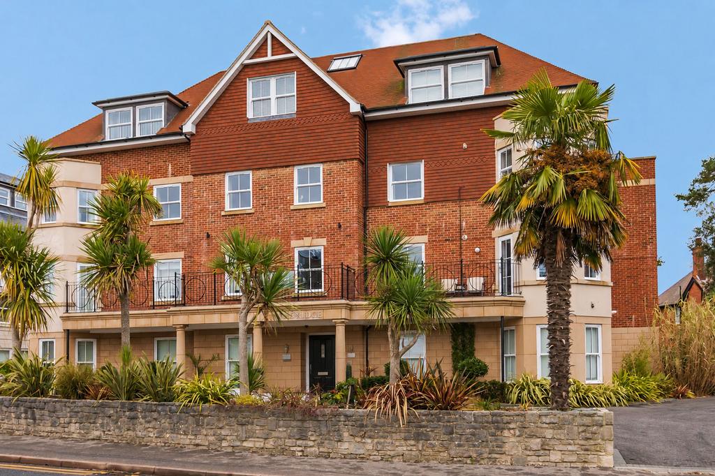 Apartment in Bournemouth