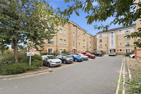 3 bedroom flat for sale, 5/7 Dryden Gait, Pilrig, Edinburgh, EH7