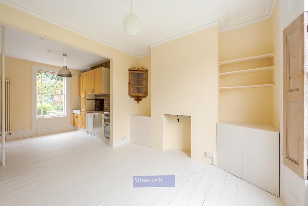 Apartment in London - View 2