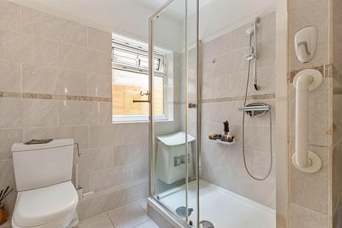 1 bedroom flat for sale, Adamsrill Road, London