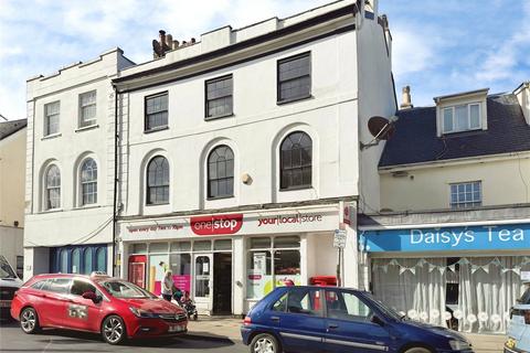 4 bedroom maisonette to rent, The Strand, Devon EX7