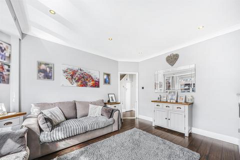4 bedroom terraced house for sale, Rushcroft Road, London E4
