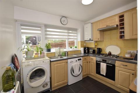 2 bedroom end of terrace house for sale, Ennerdale Gardens, Wembley, Middlesex