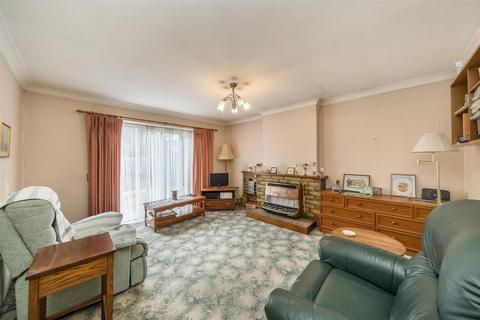undefined, Mount Park Road, Pinner