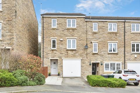 Myers Close, Bradford BD10