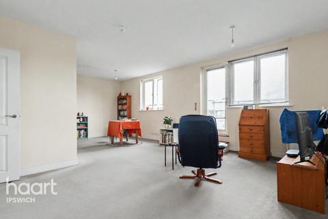 2 bedroom apartment for sale, Yeoman Close, Ipswich