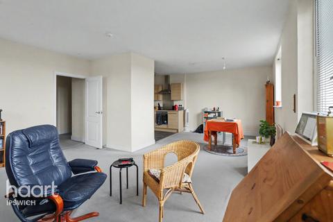 2 bedroom apartment for sale, Yeoman Close, Ipswich