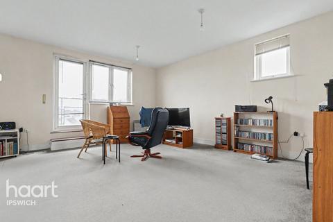 2 bedroom apartment for sale, Yeoman Close, Ipswich