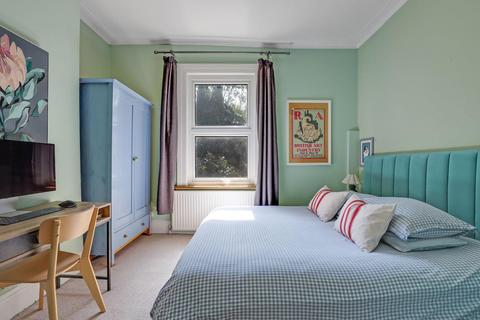 2 bedroom flat for sale, Tredown Road, Sydenham, London
