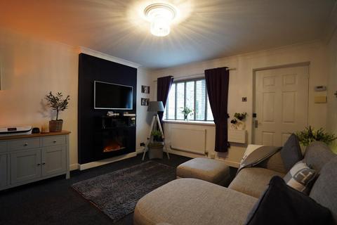 2 bedroom end of terrace house for sale, Sunningdale Green, Darlington