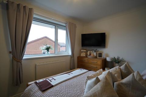 2 bedroom end of terrace house for sale, Sunningdale Green, Darlington