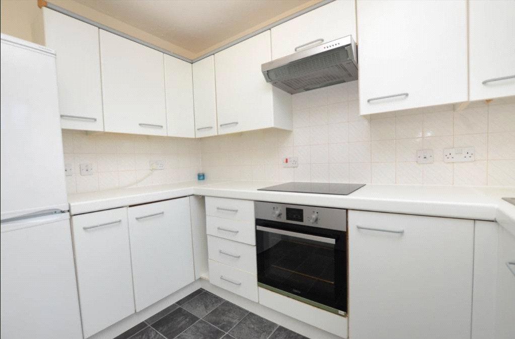 Apartment in Hampshire - View 2