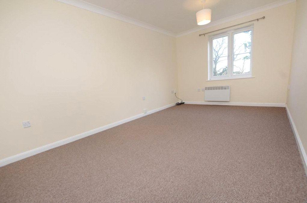 Apartment in Hampshire - View 4