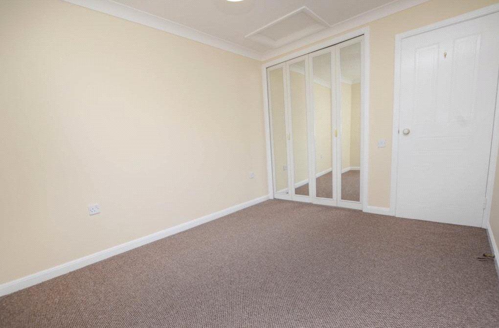 Apartment in Hampshire - View 5