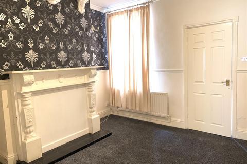 3 bedroom house to rent, Dora Street, Walsall