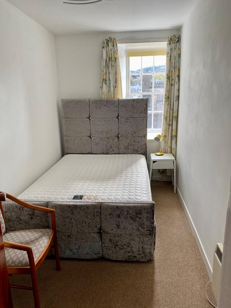 Apartment in Perth, Bridgend - View 3