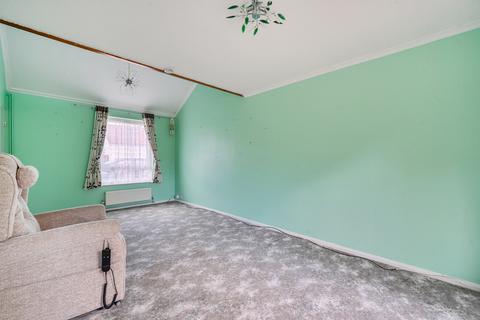2 bedroom end of terrace house for sale, Hookley Close, Godalming GU8
