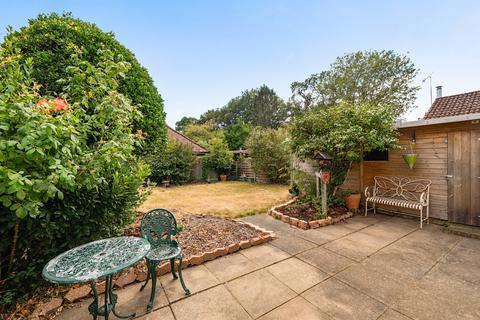 2 bedroom end of terrace house for sale, Hookley Close, Godalming GU8