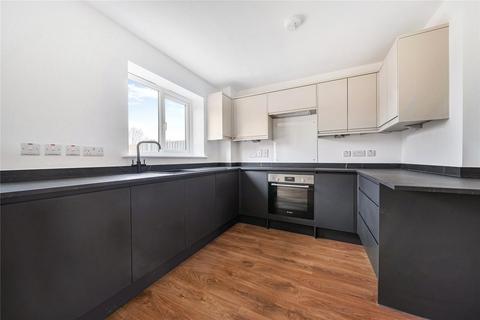 3 bedroom end of terrace house for sale, Foots Cray High Street, Sidcup