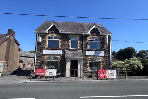 undefined, Llandeilo Road, Llanelli SA14