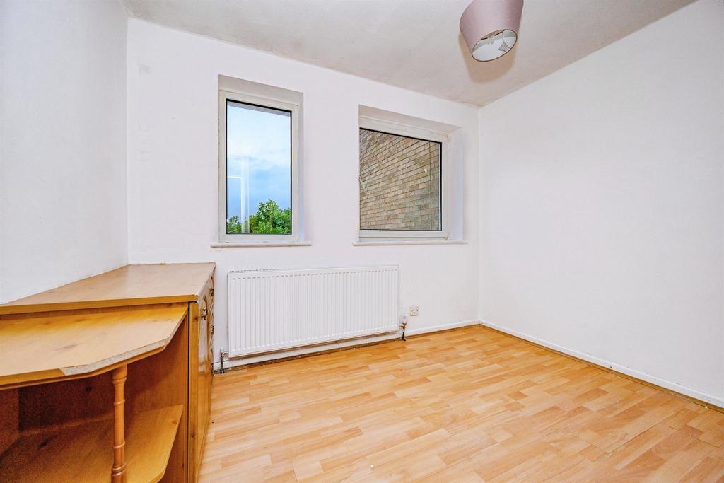 House in Watford - View 3