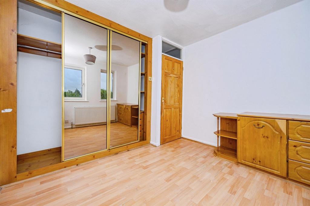 House in Watford - View 4