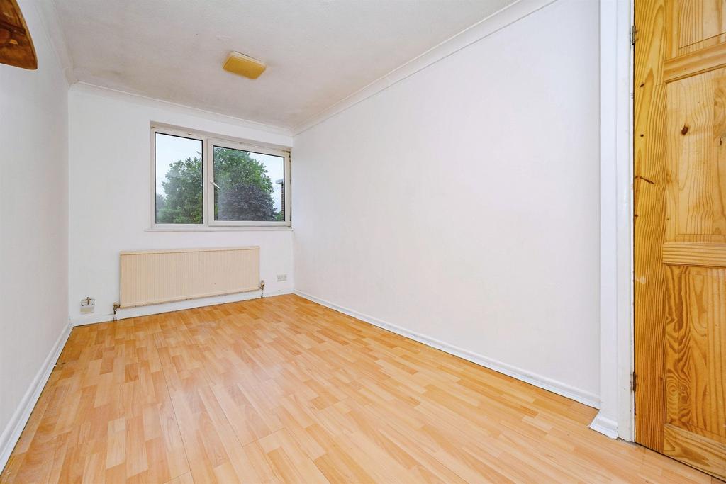 House in Watford - View 5