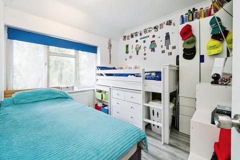 2 bedroom semi-detached house for sale, St. Georges Road, Dagenham, RM9