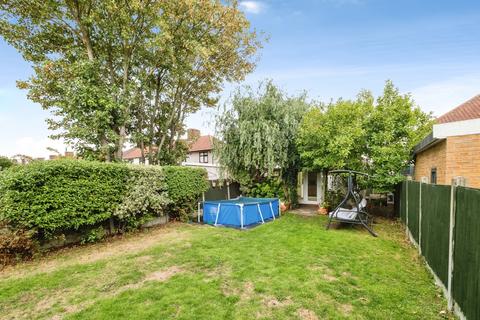2 bedroom semi-detached house for sale, St. Georges Road, Dagenham, RM9