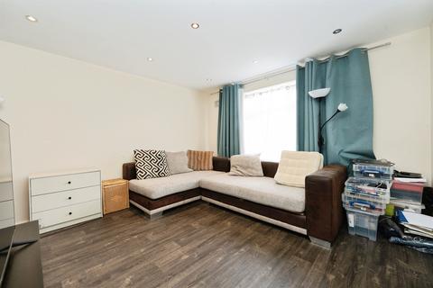 3 bedroom semi-detached house for sale, Bournehall Avenue, Bushey