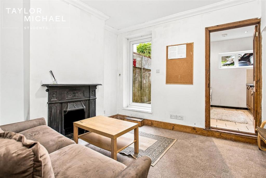 House in Brighton, Hollingdean - View 2