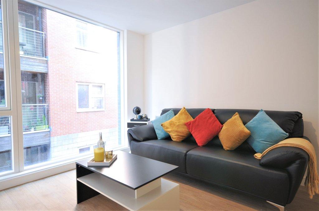 Apartment in Manchester, Greater Manchester - View 3