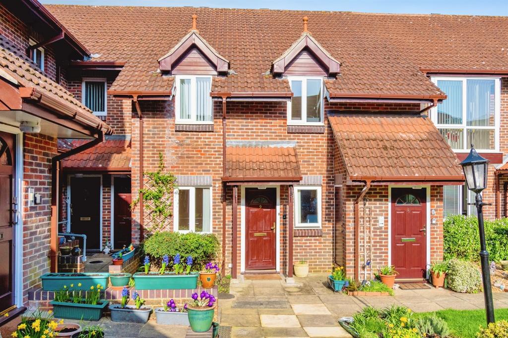 House in Eastleigh, Chartwell Green, West End
