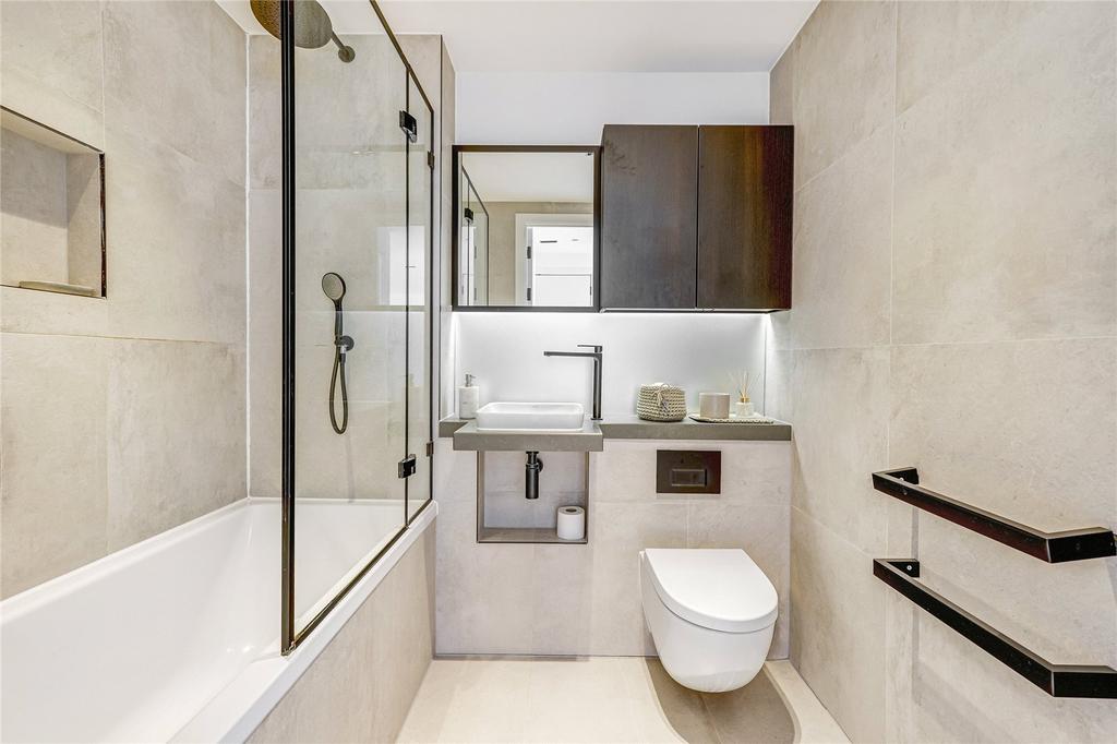 Apartment in London - View 4